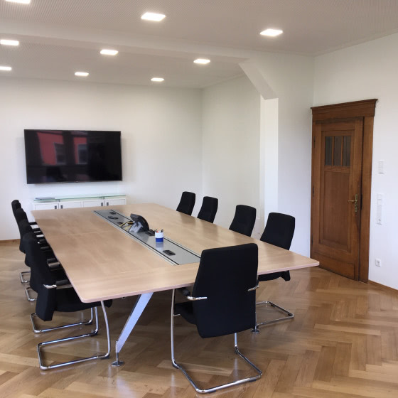 LED Beleuchtung dimmbar für Konferenzräume